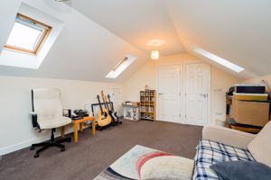 Photo 9- click for photo gallery